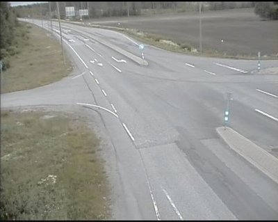 Tie 28 Eskola