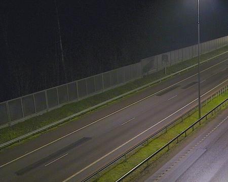 Tie 7 Pyhtää Markkinamäki, puomi, itä