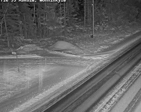 Tie 55 Askola, Monninkylä