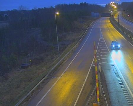 Tie 7 Hamina, Husula itä