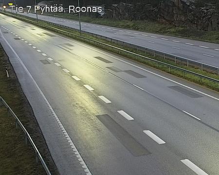 Tie 7 Pyhtää, Roonas