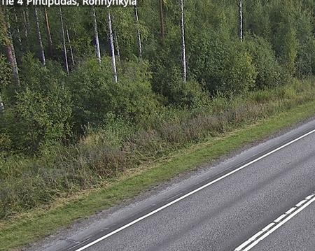Tie 4 Pihtipudas, Rönnynkylä