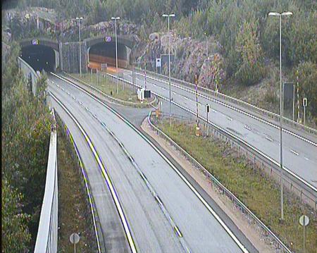 Tie 1, Lohja, Pitkämäki itä